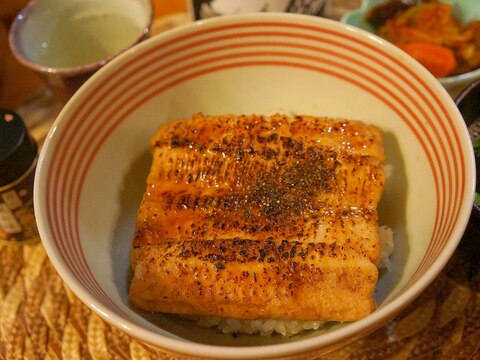 大穴子でふわっふわの煮穴子丼